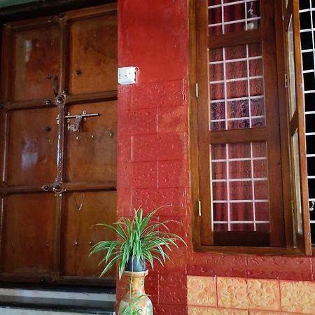 Southcanal Holidays Alappuzha Exterior photo